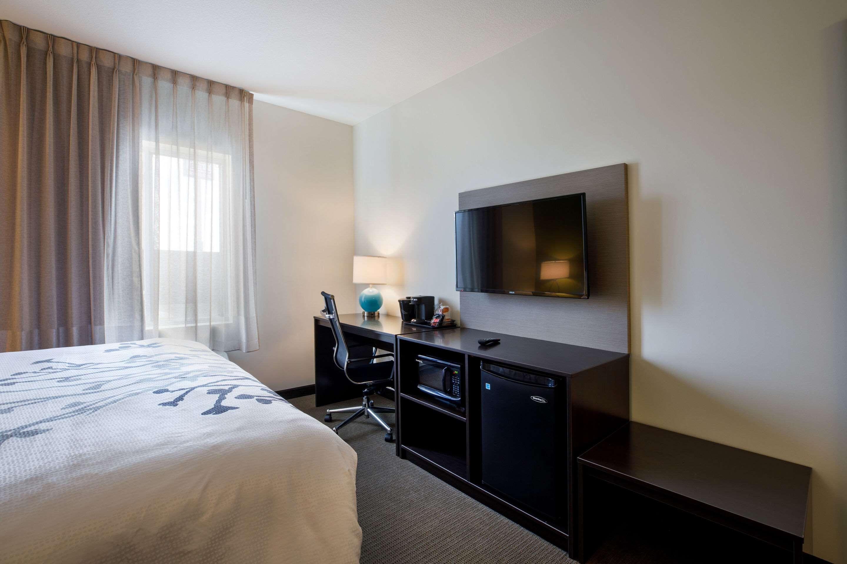 Sleep Inn & Suites Park City-Wichita North Dış mekan fotoğraf